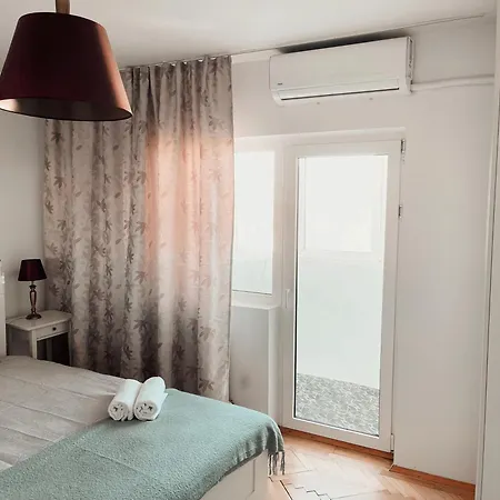 Apartament Doamna Ghica Apartment *